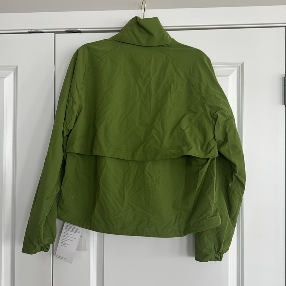 Lululemon Jacket - Picture 4 of 5
